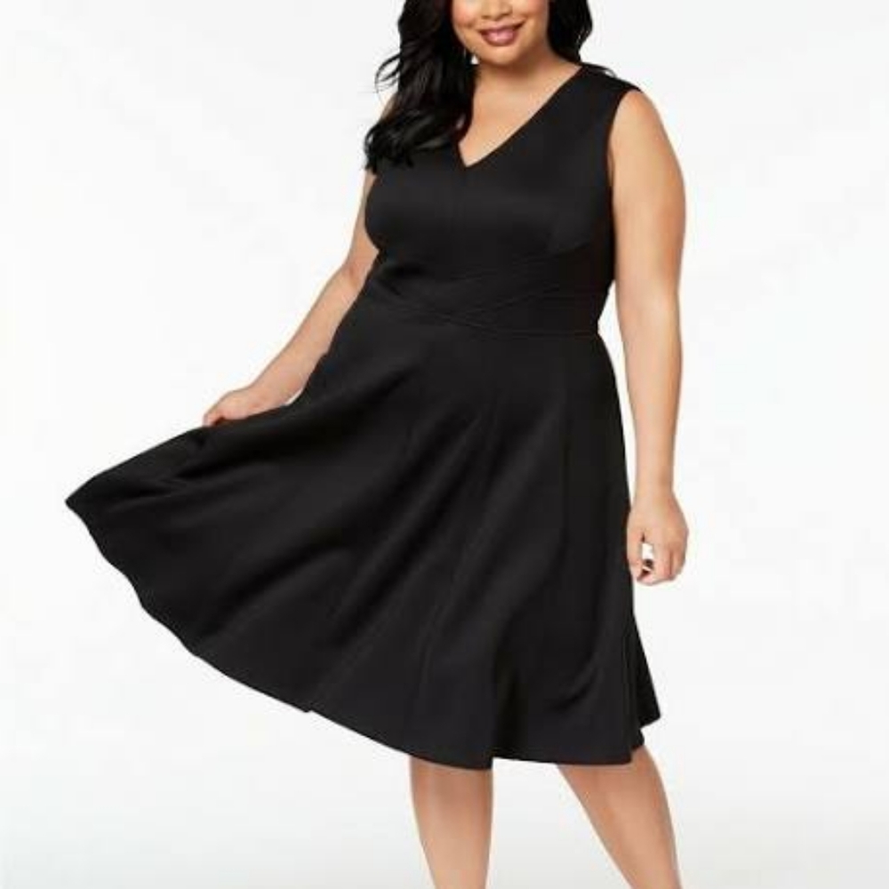 NWT Calvin Klein V-Neck Scuba Fit & Flare Dress